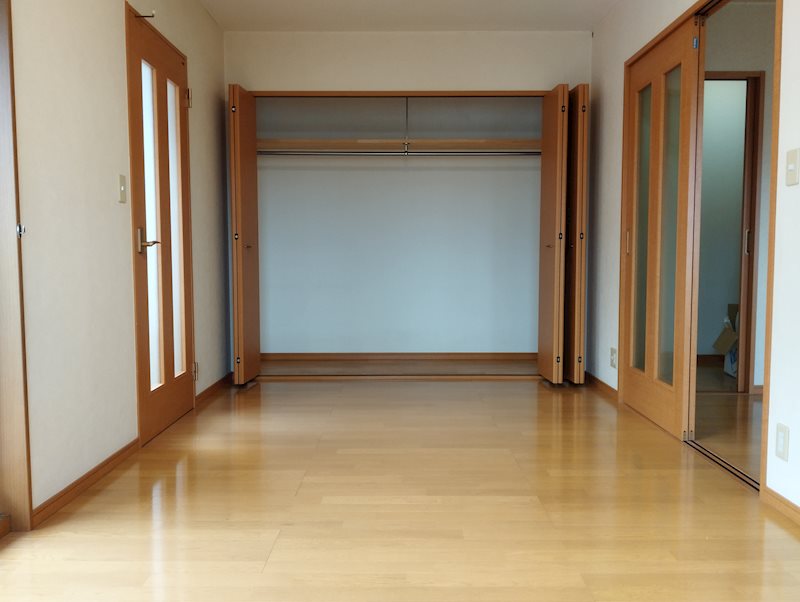 エスパス・トロワ その他