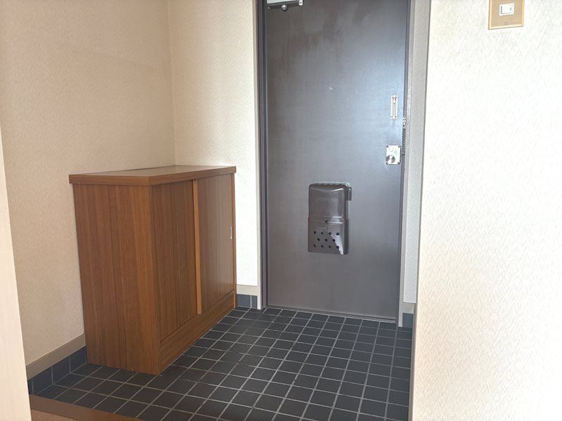 共栄レジデンス 玄関