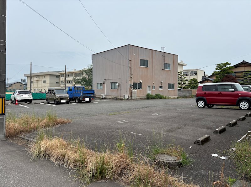西田駐車場 外観