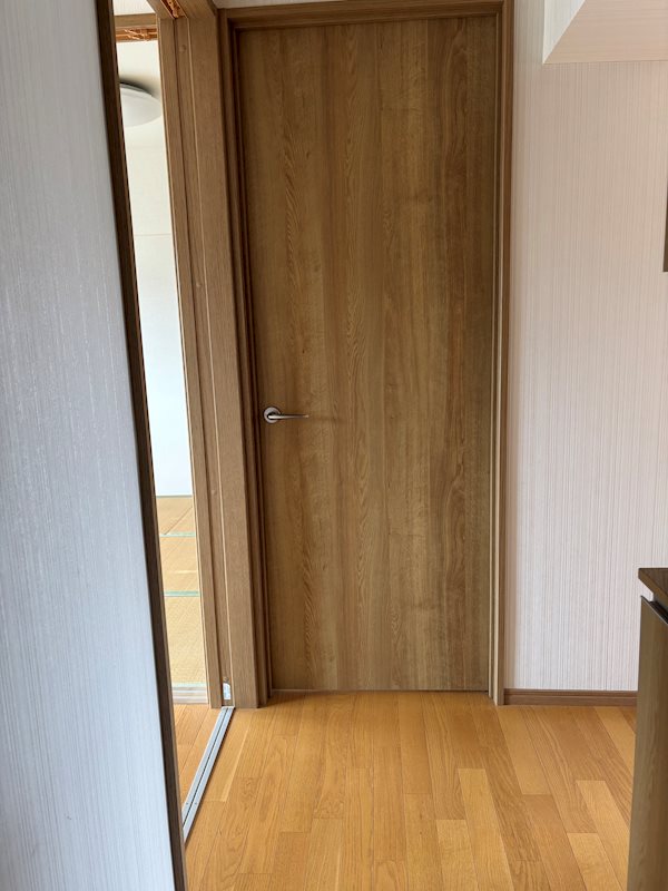 吉川マンションＢ棟 玄関