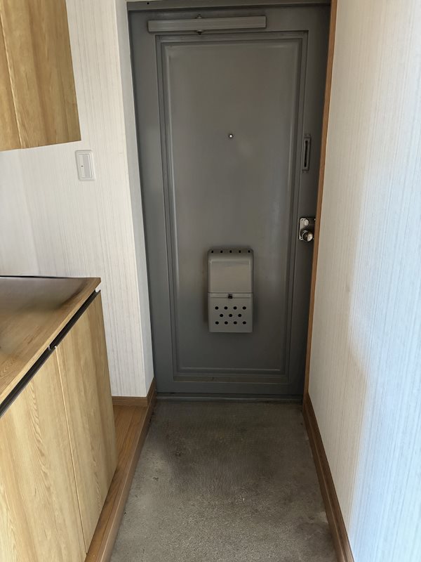 吉川マンションＢ棟 玄関