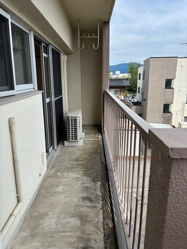 吉川マンションＢ棟 ベランダ