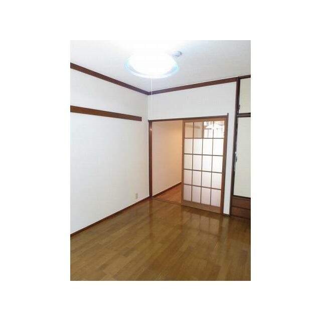 セゾン六浦ハイツ リビング