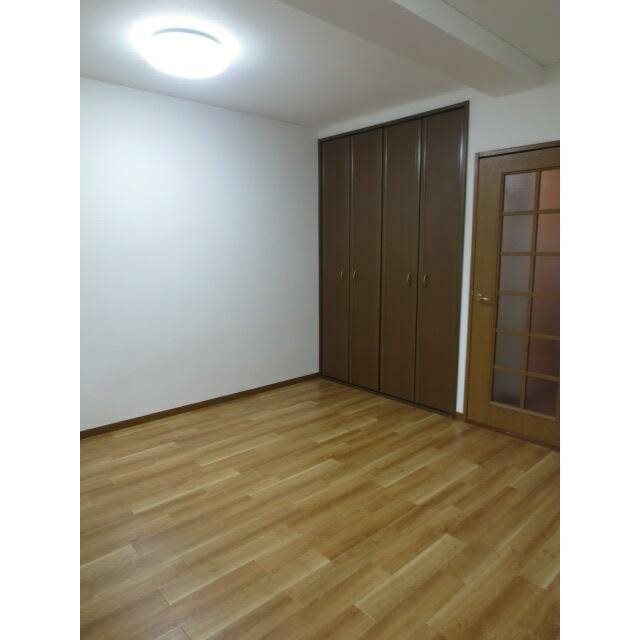 福冨ビル リビング