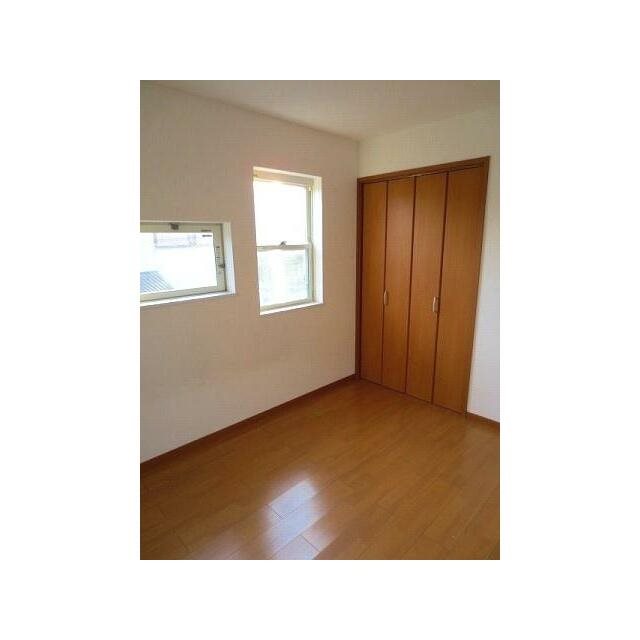 レアル六浦B棟 ベッドルーム