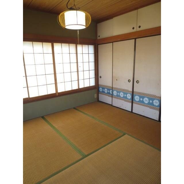 六浦南4丁目貸家 ベッドルーム