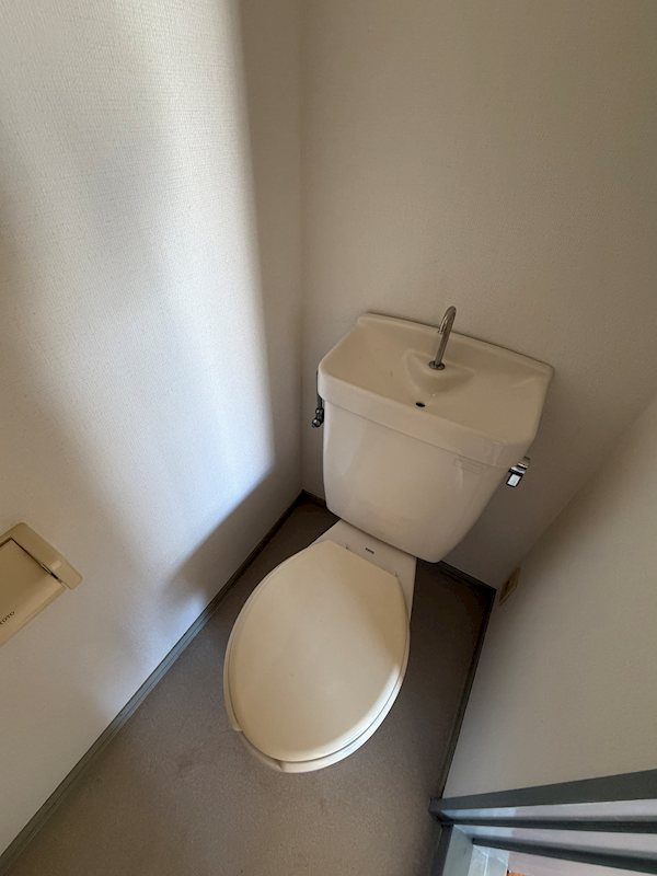 サンバーン港南台E-1 その他3