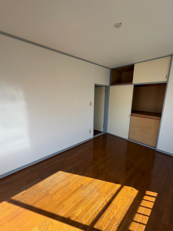 サンバーン港南台E-1 その他12