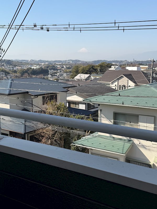 サンバーン港南台E-1 ベランダ