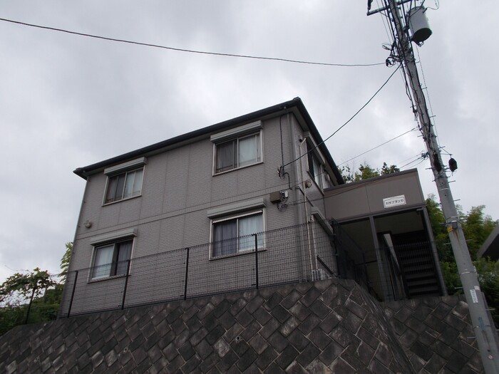 カサブランカ 203号室 外観