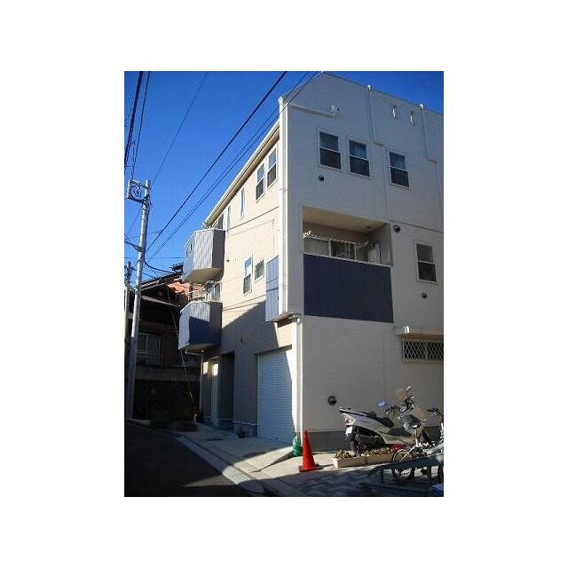 レアル六浦B棟 205号室 外観