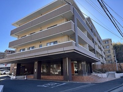 ライオンズガーデンテラス鎌倉山崎 302号室 外観