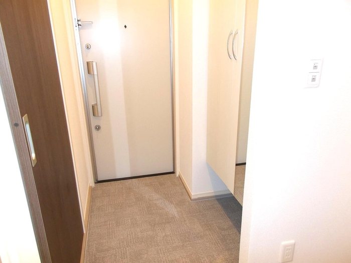 クレインリング丸山台 玄関