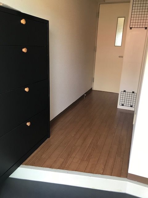 輝ビルⅠ 玄関