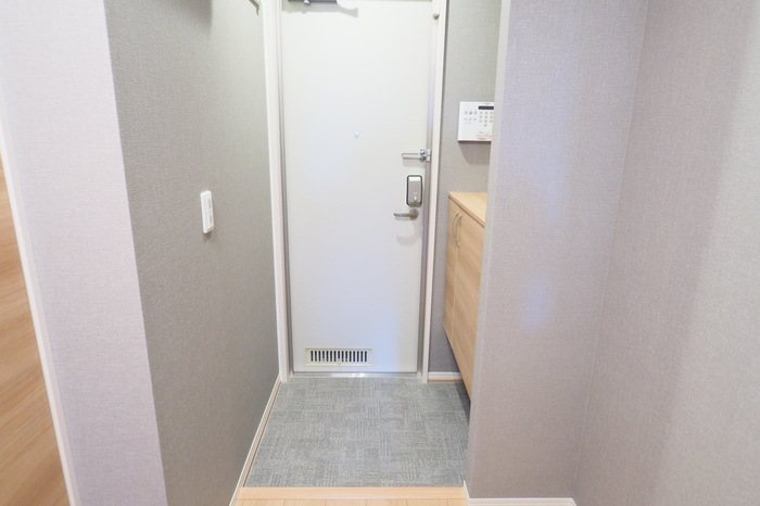 ウェルデンス戸塚B 玄関