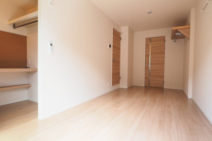 ウェルデンス戸塚B リビング