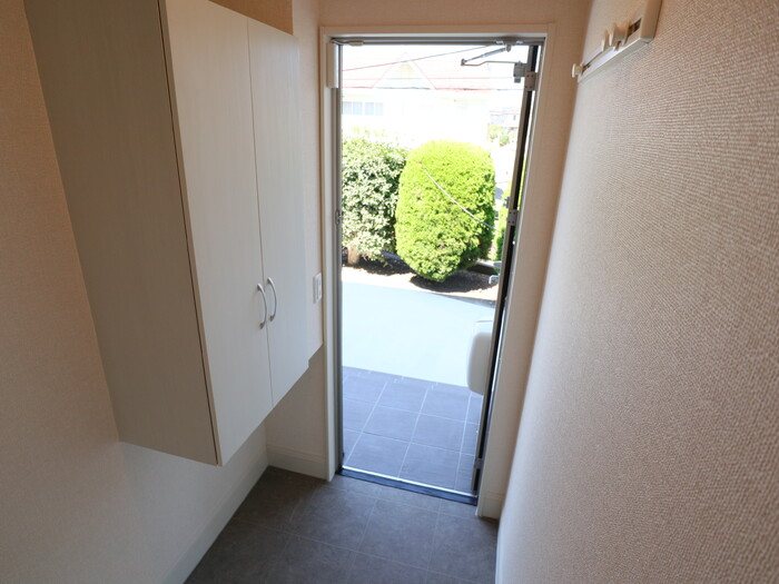 ルミエール 玄関