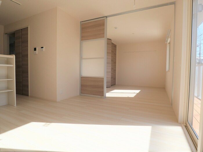 セレスティンワール リビング