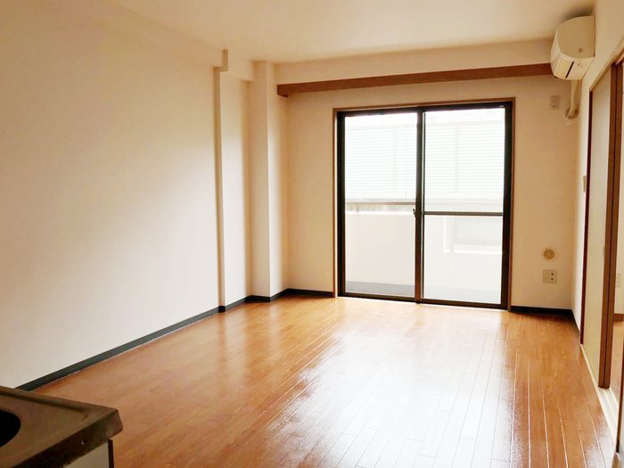 パレ・ドール港南台 リビング