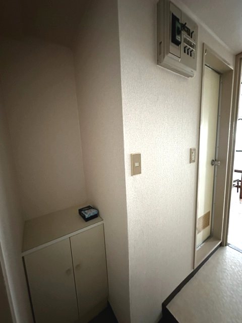 第一栄ビル 玄関