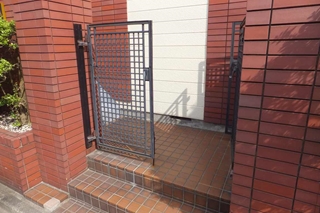 梅屋敷 エントランス