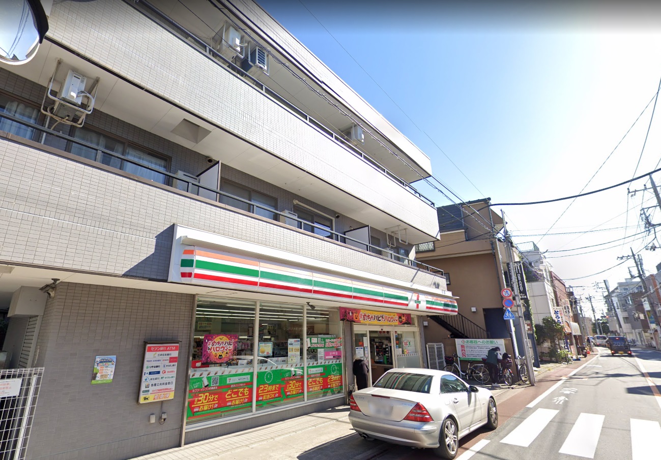 トルースⅣ コンビニ