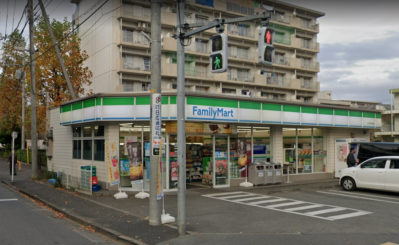 いずみ  コンビニ