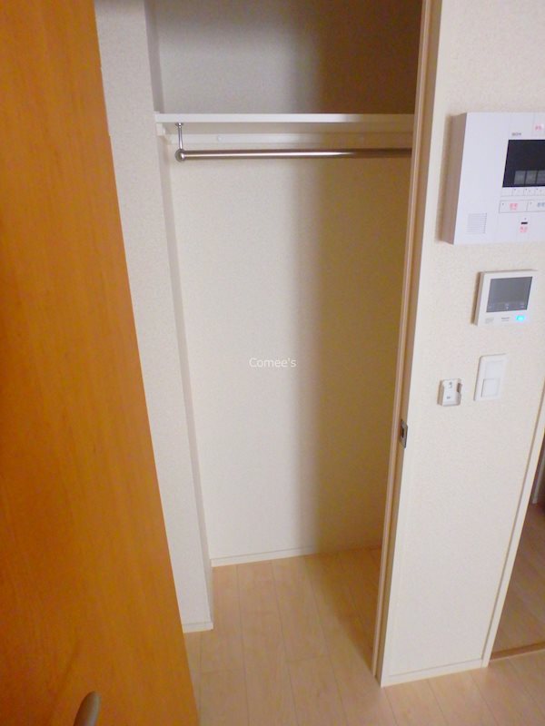 リバティ　レジデンス 収納
