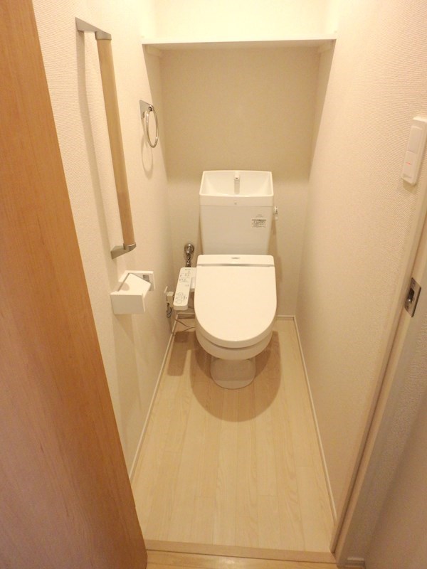 アナベル トイレ