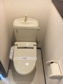 埼玉県朝霞市本町１丁目23-16 トイレ