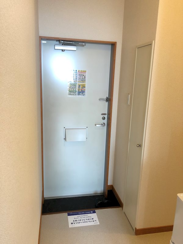 南４３２ 玄関