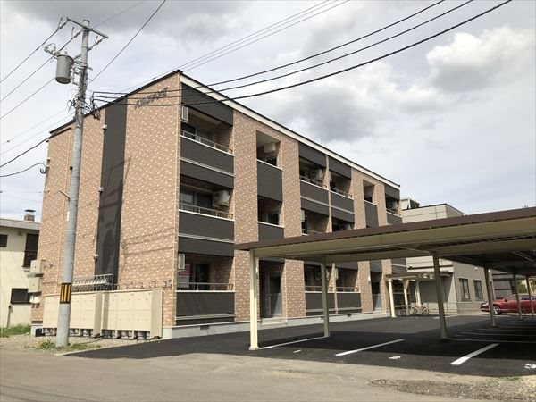 パルファンⅡ 外観