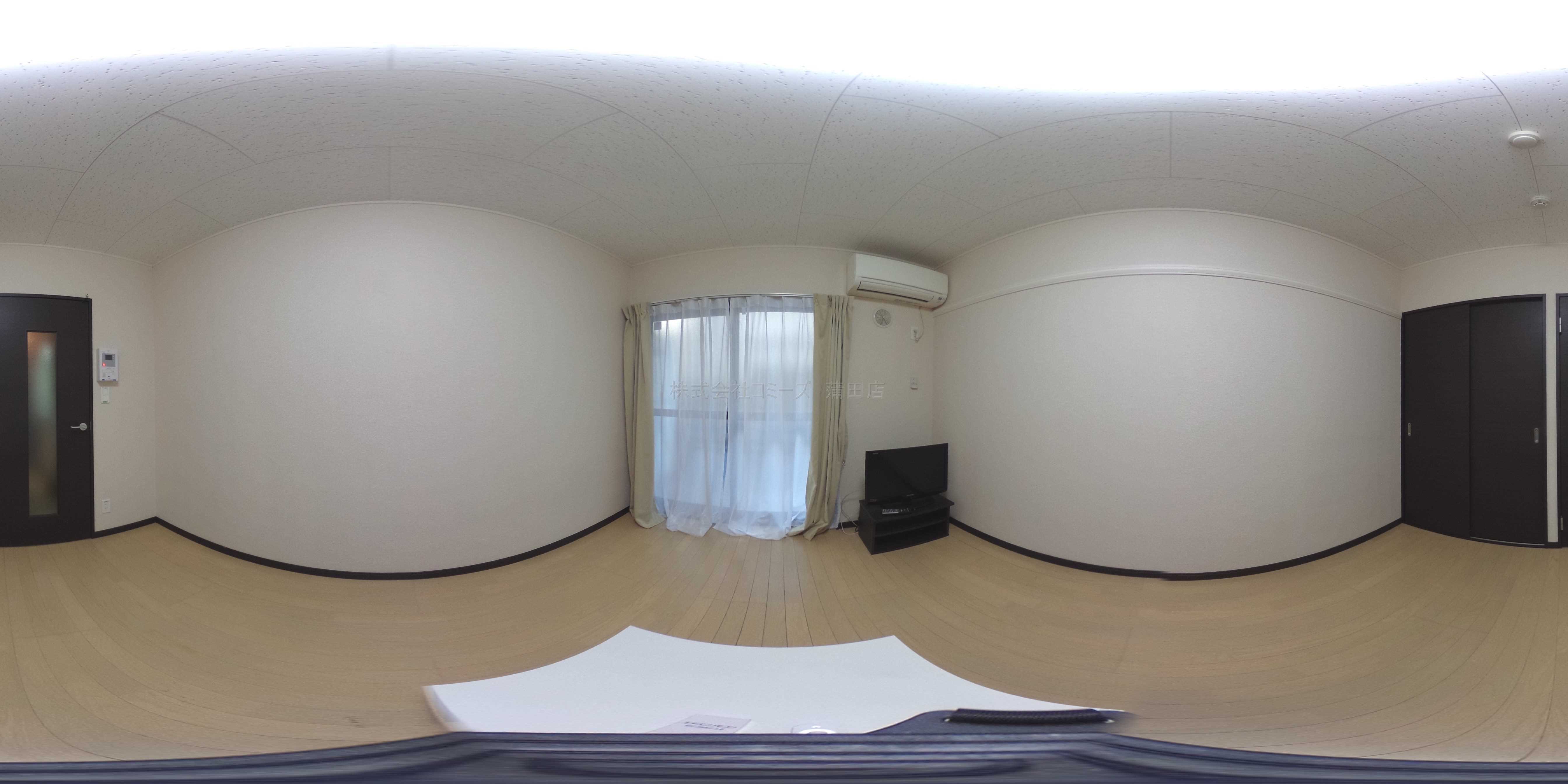 西門 リビング