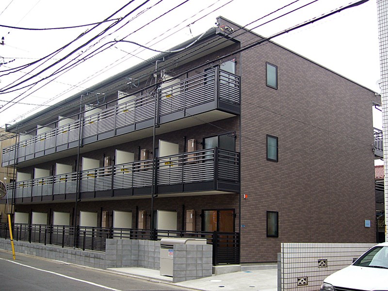 新城 204号室 外観