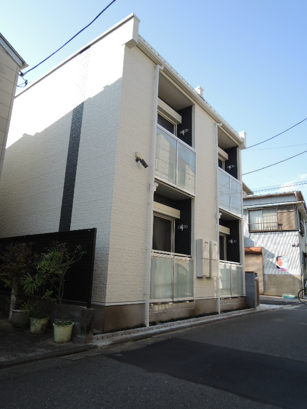 バーゼ　マッローネ 外観