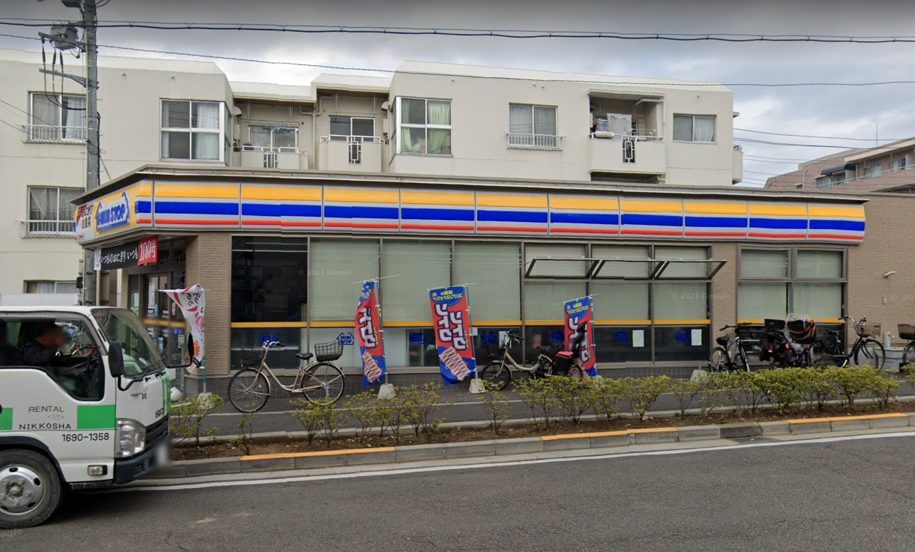 バーゼ　マッローネ コンビニ