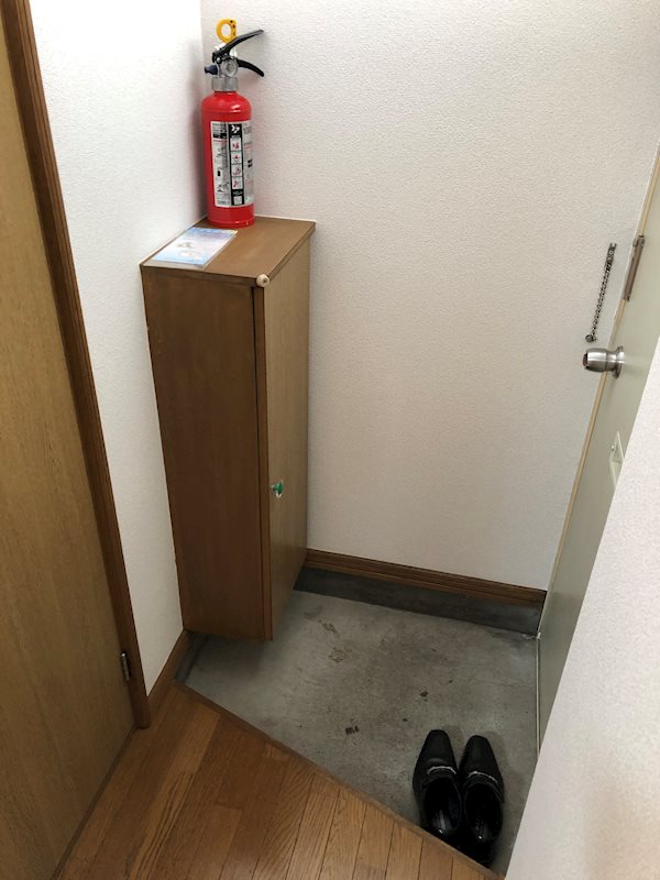 コーポイケダ 玄関