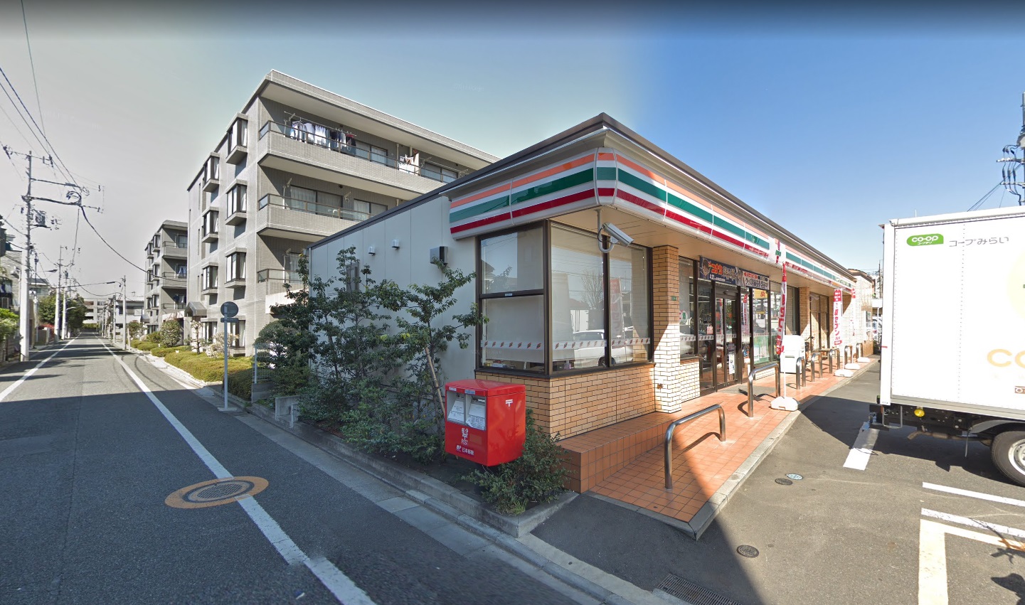 エスタⅣ コンビニ