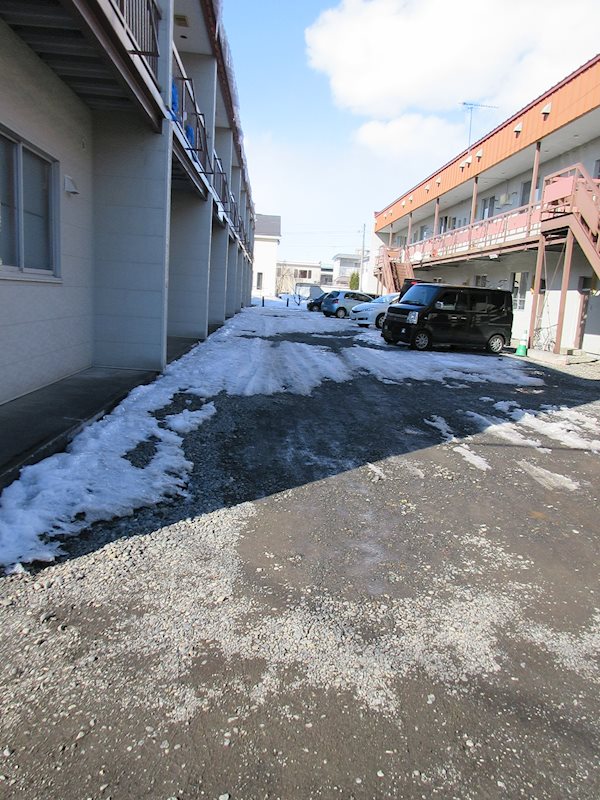 春日ハイツＢ 駐車場