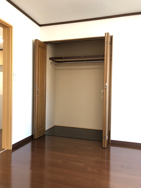 ステラⅡＮ 収納