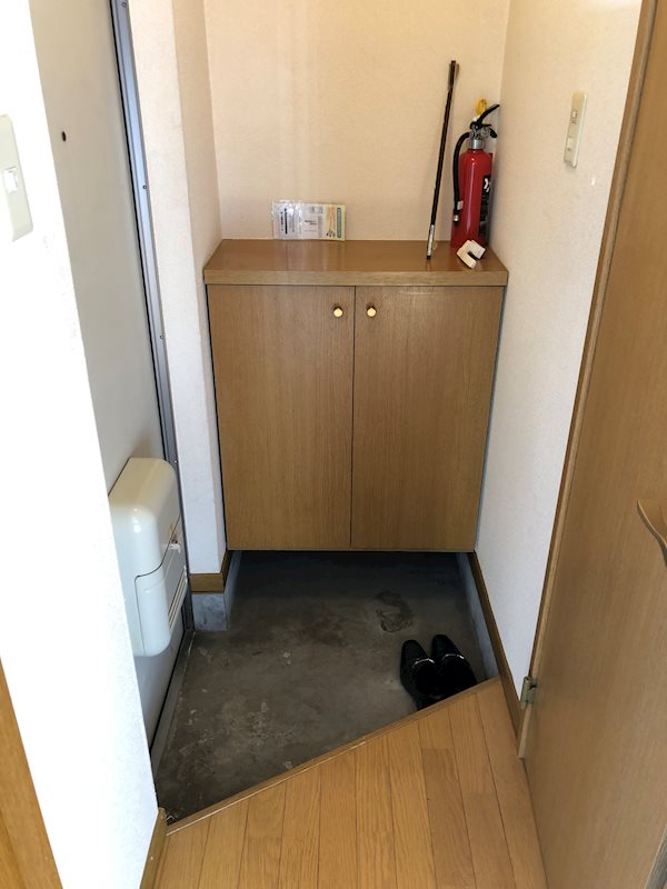コーポクラーク 玄関