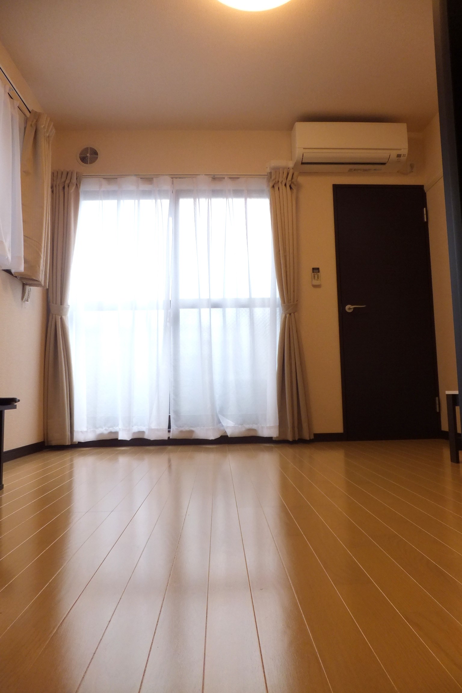 サンマルトル リビング