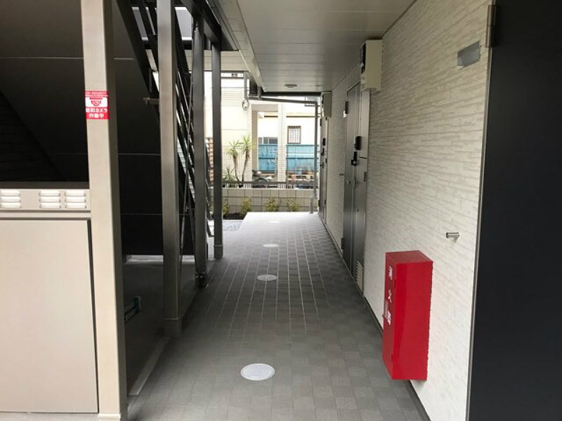 荒川 エントランス