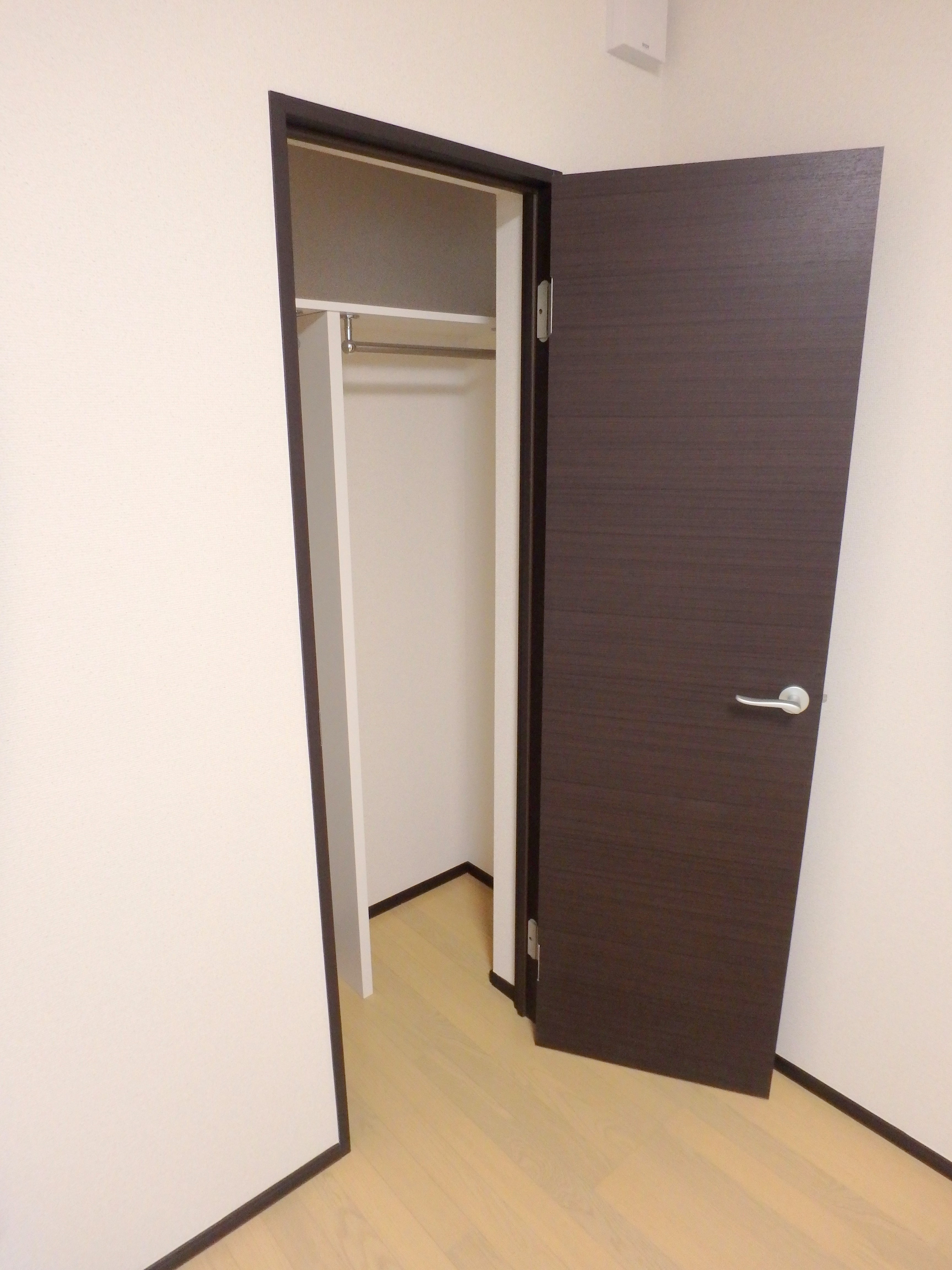ブリラエスト 収納