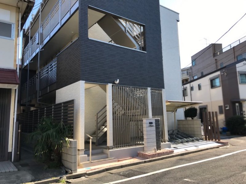 アムール 外観