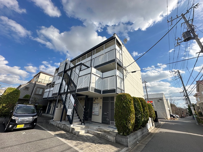 β 103号室 外観