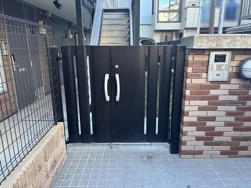 東京都板橋区前野町６丁目7-10 エントランス