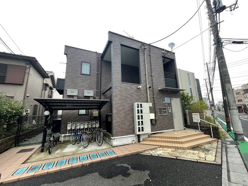 アスカ 外観