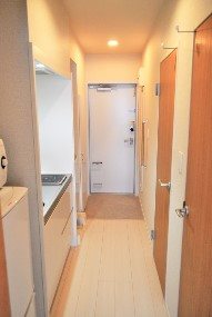 サンフィットハイム日進 玄関