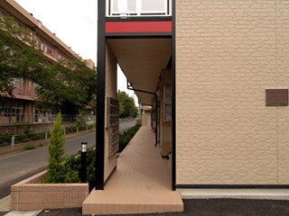 バリオクラーロ エントランス